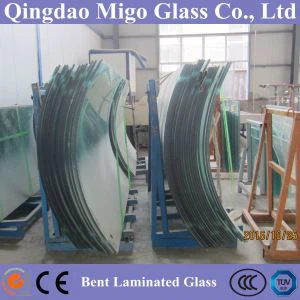 Vidre laminat corbat